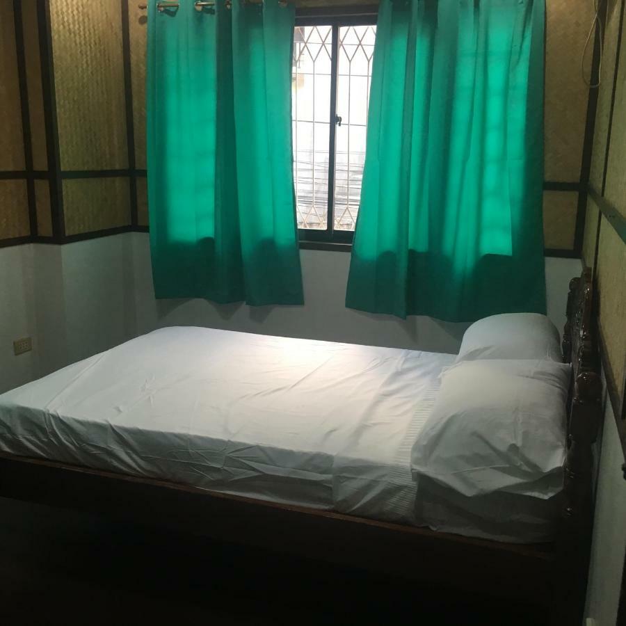 Joyful Island Hostel Đảo Mactan Ngoại thất bức ảnh
